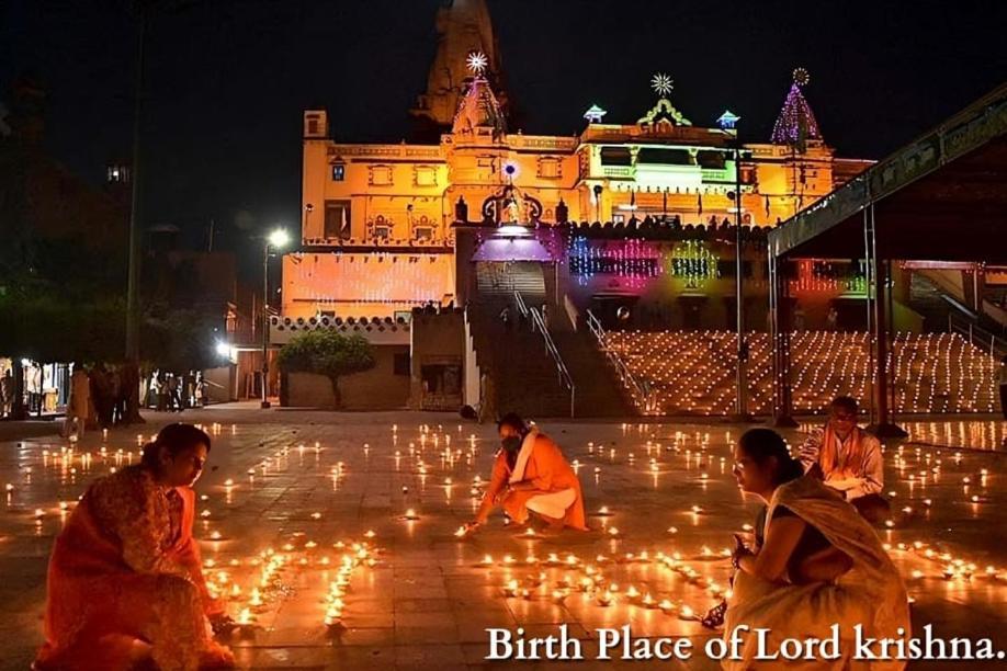 Kishan Home Stay Mathura Eksteriør bilde