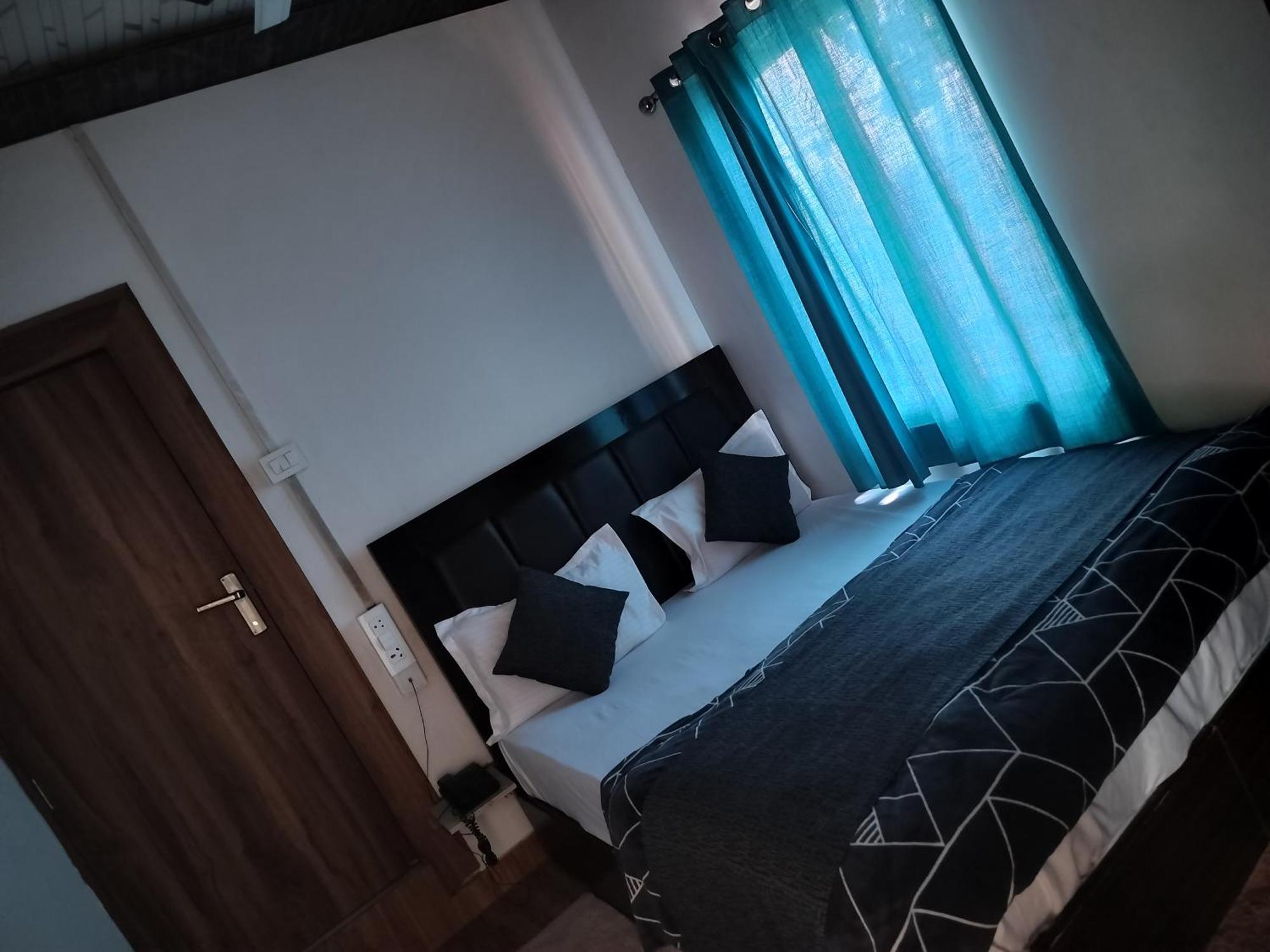 Kishan Home Stay Mathura Eksteriør bilde